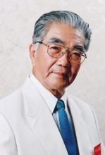 鲁菜泰斗王义均近照