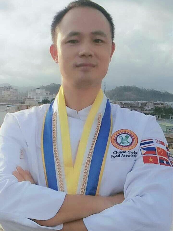 梁喜伦